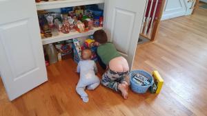 The eggs aren't the only things with cracks this Easter 😛