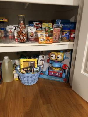 Max found a robot for the boys along with his basket!