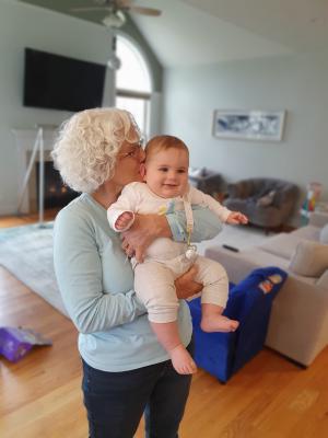 Renie gives Mark a kiss