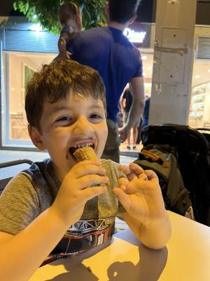 Max enjoying one last *helado* in Madrid